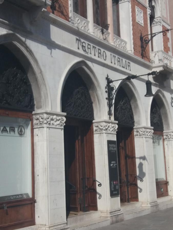 Art Dreams Apartment Teatro Italia Venedig Exterior foto